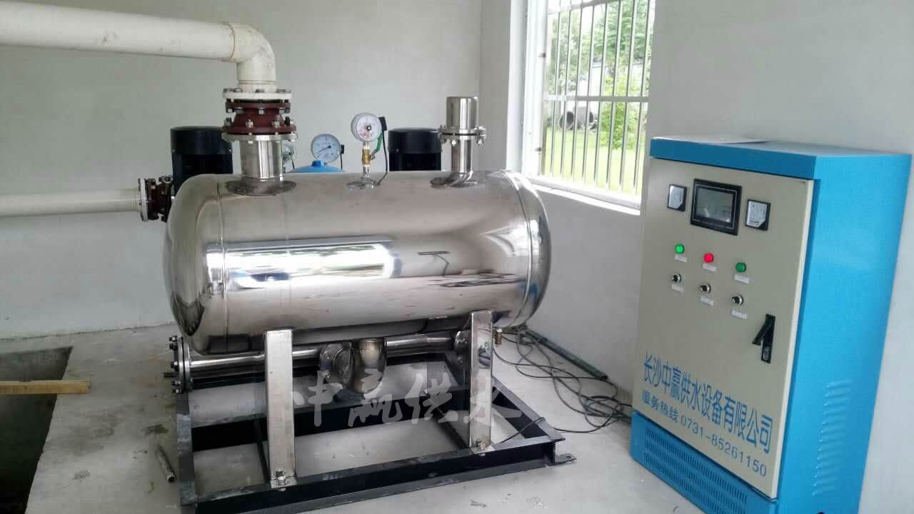 無負壓無吸程供水設備安裝調試完畢,正常運行 無負壓無吸程供水設備安裝調試完畢,正常運行